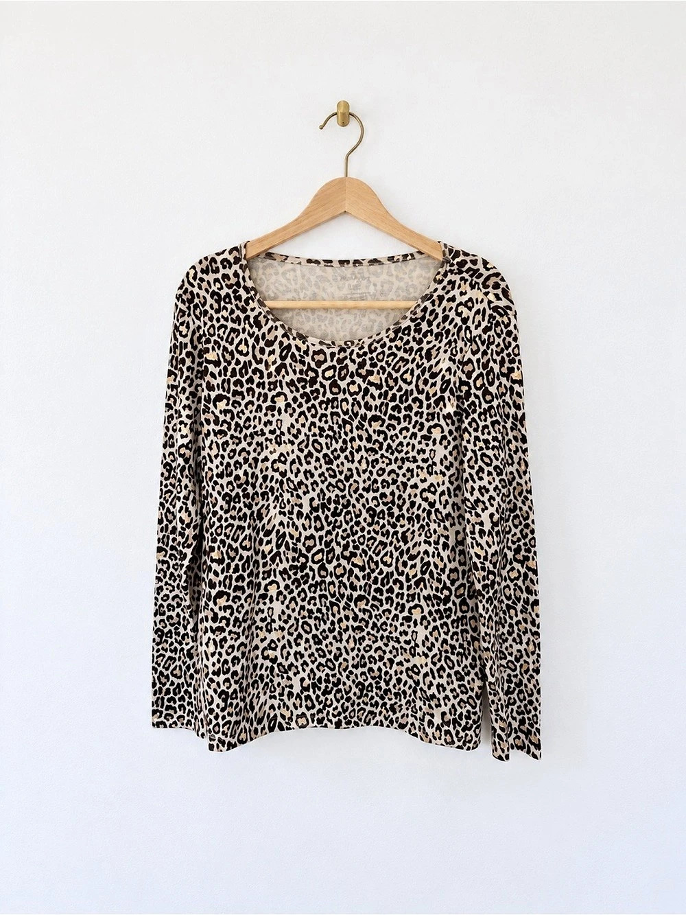 White Stag Leopard Print Long Sleeve Scoop Neck Top